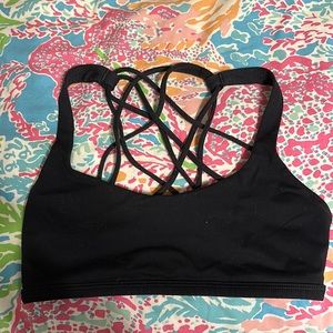 Lululemon sports bra